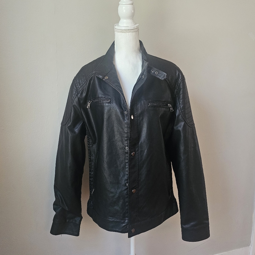 Men's Black Leather Jacket